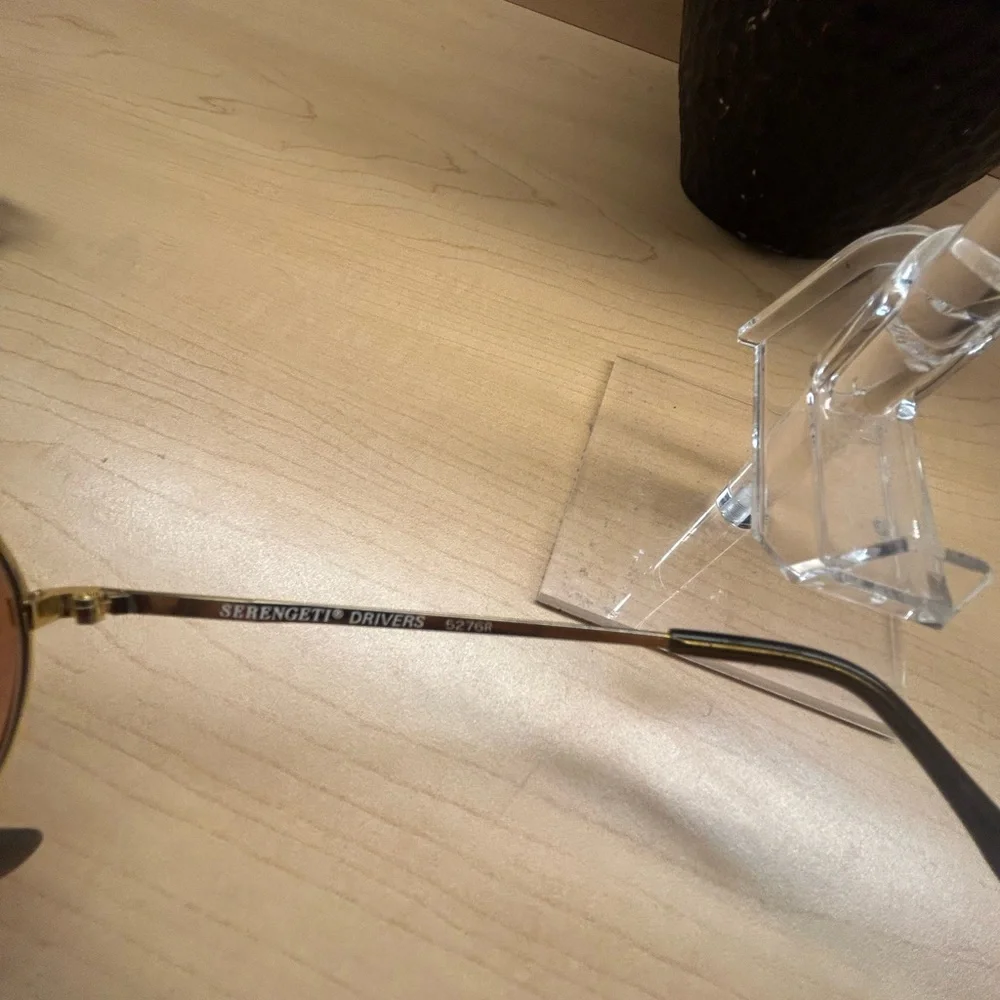 Serengeti Drivers sunglasses by Corning Optics - EUC - Picture 3 of 10